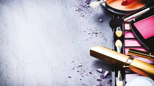 Saldatura della plastica nell’industria dei cosmetici