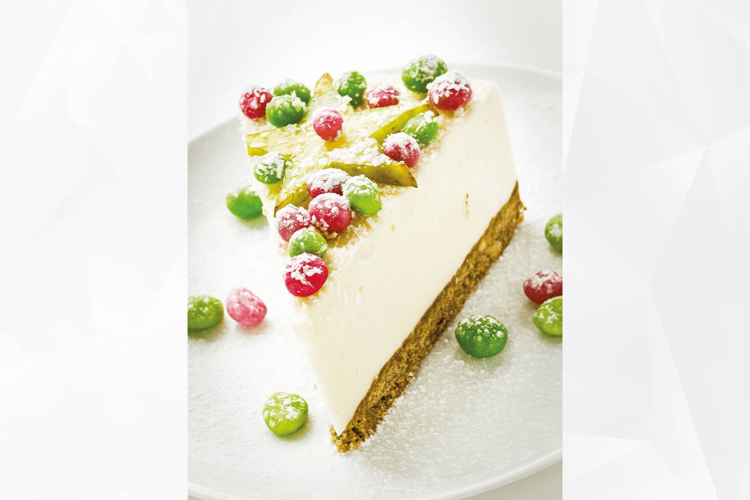 Cutting cakes with ultrasonics