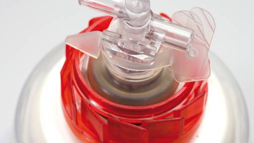 Parte in plastica medicale saldata a ultrasuoni