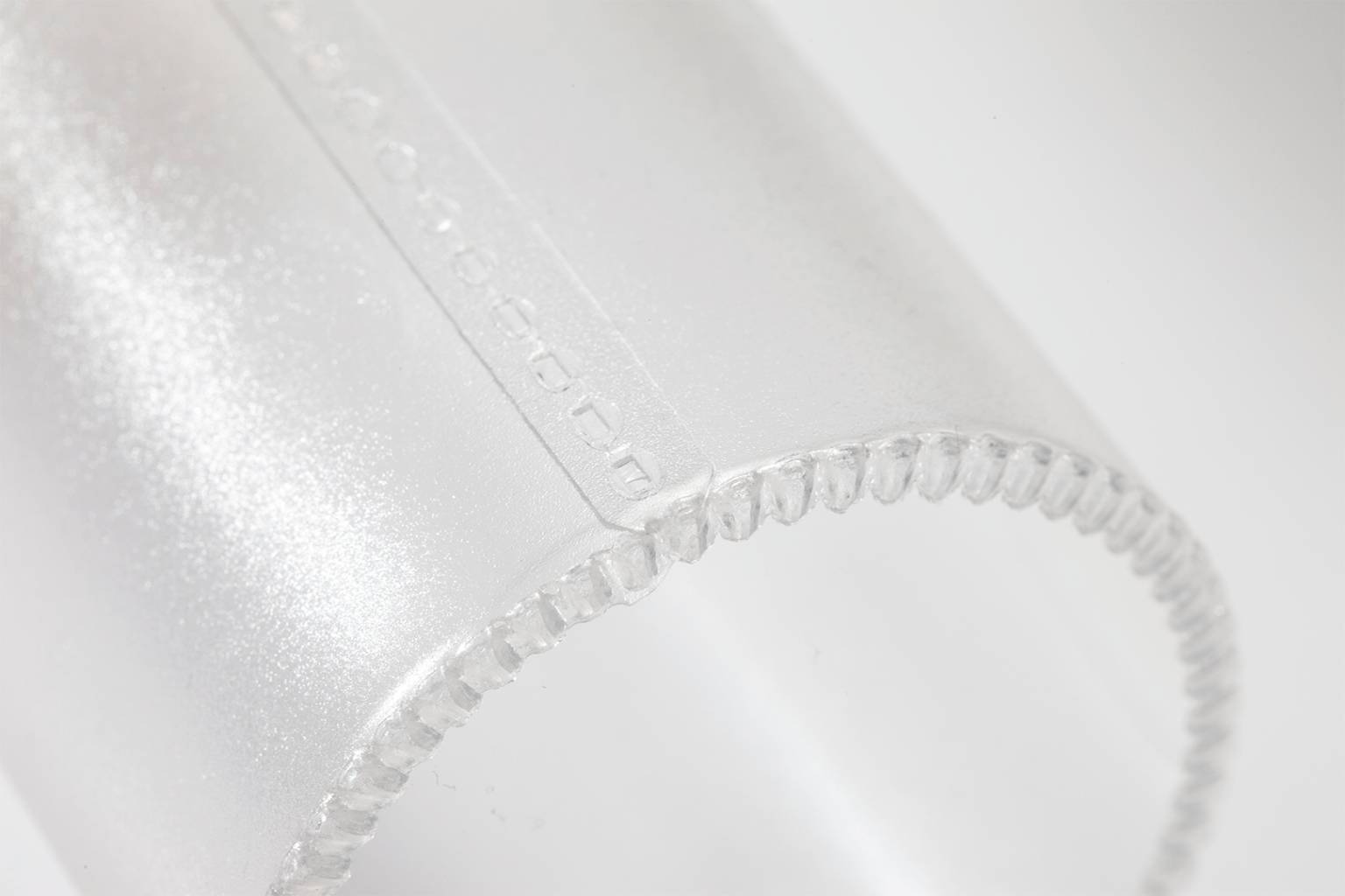 Packaging sealed with ultrasonics